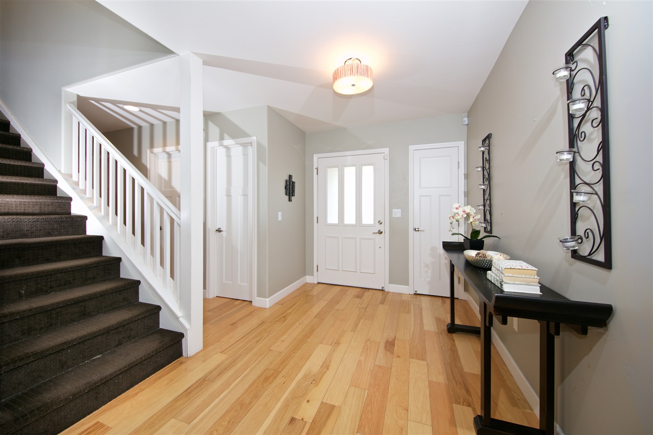 8814 Robinhood Lane La Jolla, CA 92037 - Photo 8 of 25