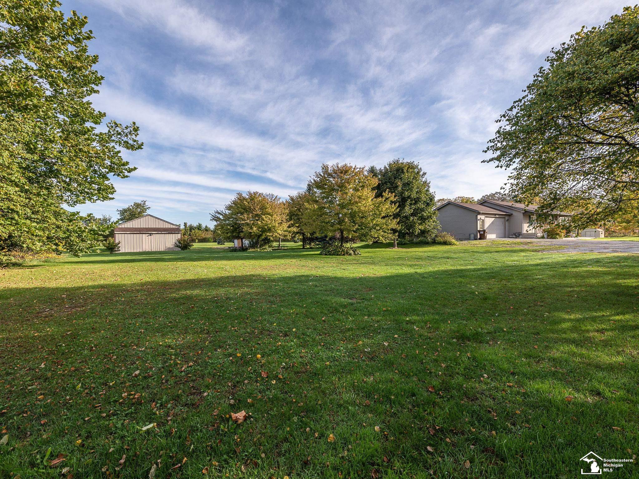 1858 West Albain Road Monroe, MI 48161 - Photo 28 of 45 Gallery Image 28