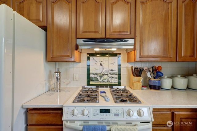 $470,000 | 33015 J Place, Ocean Park, WA 98640