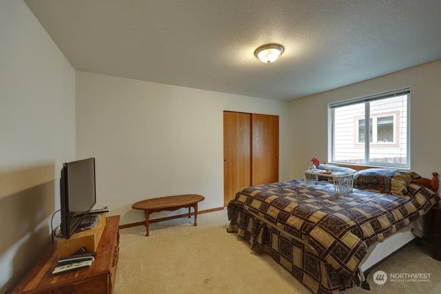 $470,000 | 33015 J Place, Ocean Park, WA 98640