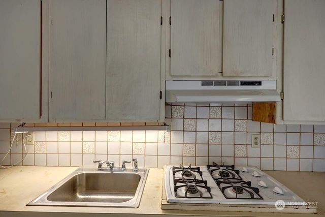 $470,000 | 33015 J Place, Ocean Park, WA 98640