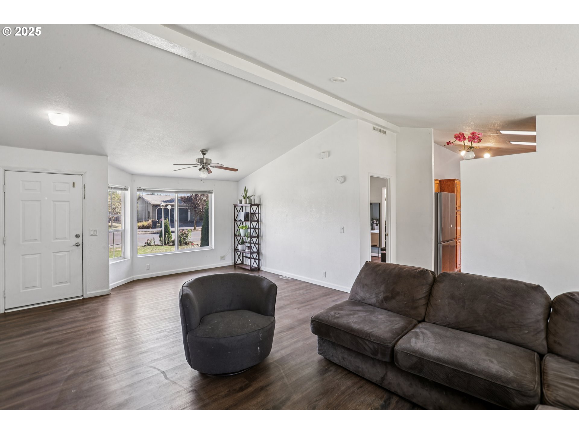 914 James Street Independence, OR 97351 - Photo 14 of 48 a living room with furniture and a wooden floor