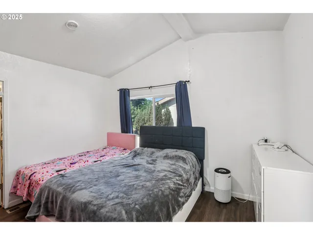 $370,000 | 914 James Street, Independence, OR 97351