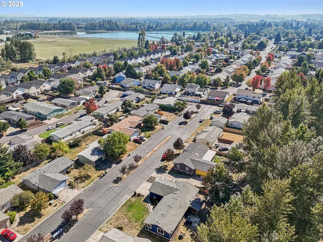 $370,000 | 914 James Street, Independence, OR 97351