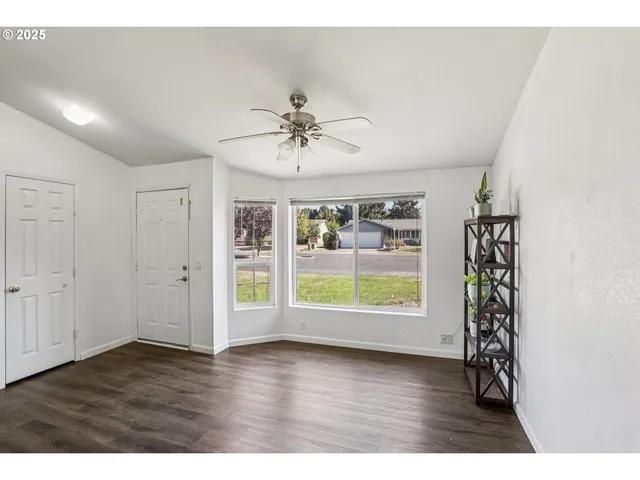 $370,000 | 914 James Street, Independence, OR 97351