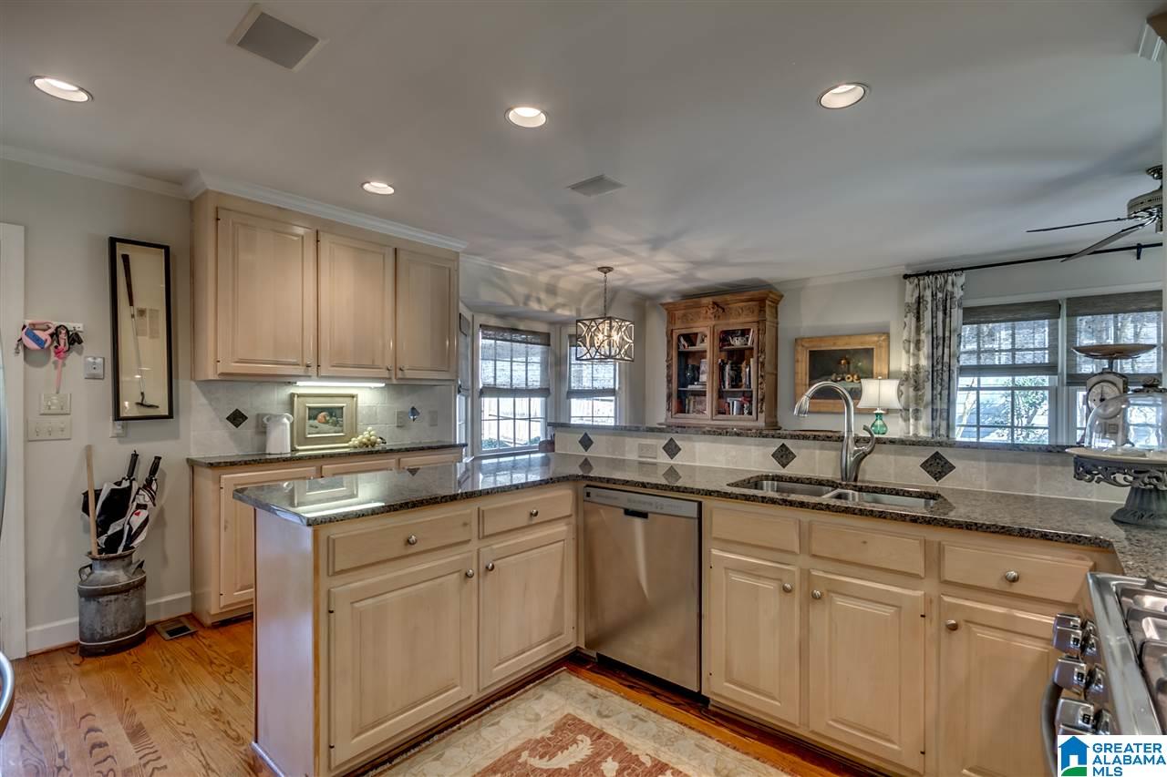 118 Overbrook Road Birmingham, AL 35213 - Photo 19 of 47