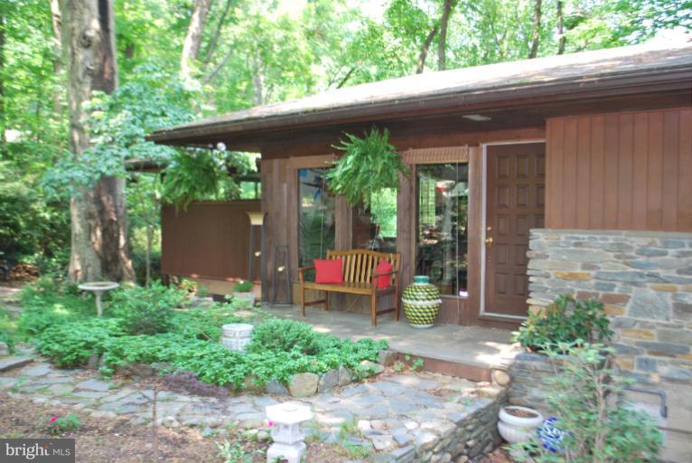 3020 Powder Mill Road Hyattsville, MD 20783 - Photo 18 of 30 Front Porch