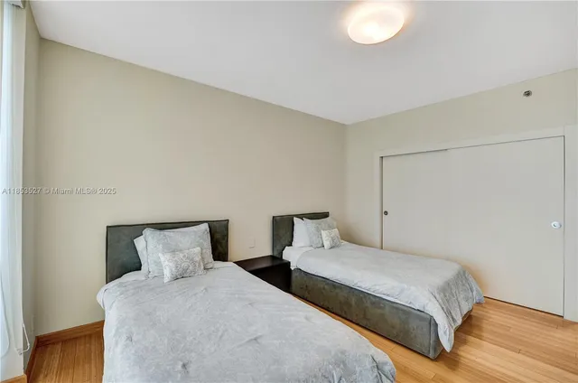 $7,500 | 20281 East Country Club Drive, Unit 607, Aventura, FL 33180