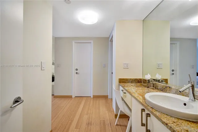 $7,500 | 20281 East Country Club Drive, Unit 607, Aventura, FL 33180