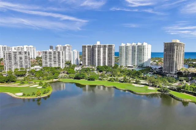$7,500 | 20281 East Country Club Drive, Unit 607, Aventura, FL 33180
