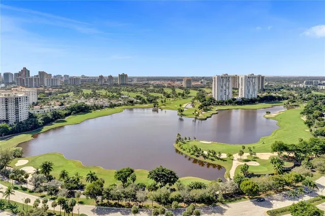 $7,500 | 20281 East Country Club Drive, Unit 607, Aventura, FL 33180