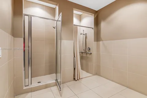$640,000 | 79 Southwest 12th Street, Unit 2107S, Miami, FL 33130