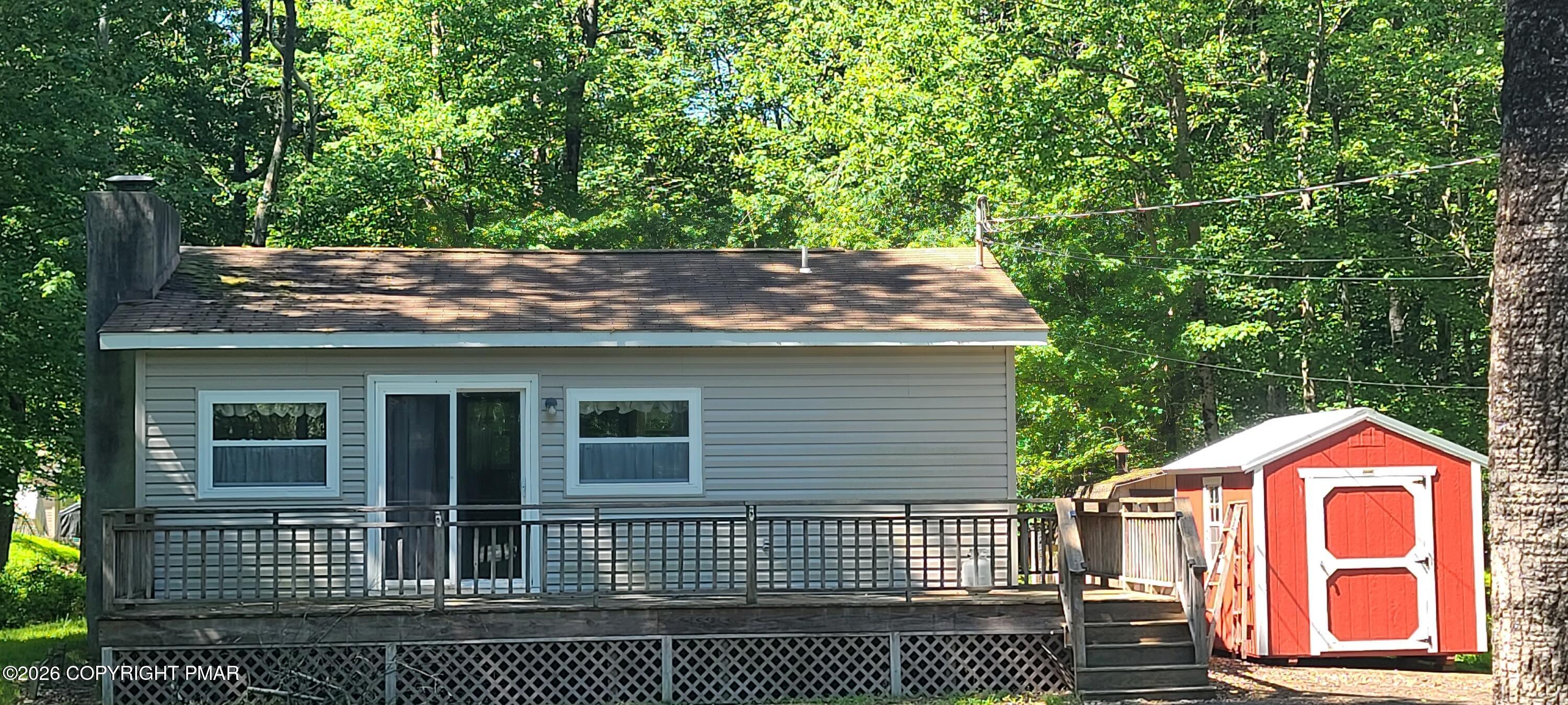 202 Fern Ridge Road Blakeslee, PA 18610 - Photo 1 of 5 Front