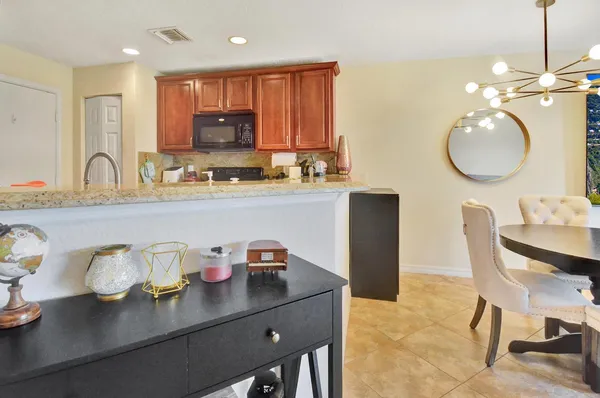 $2,800 | 22201 Majestic Woods Way, Boca Raton, FL 33428