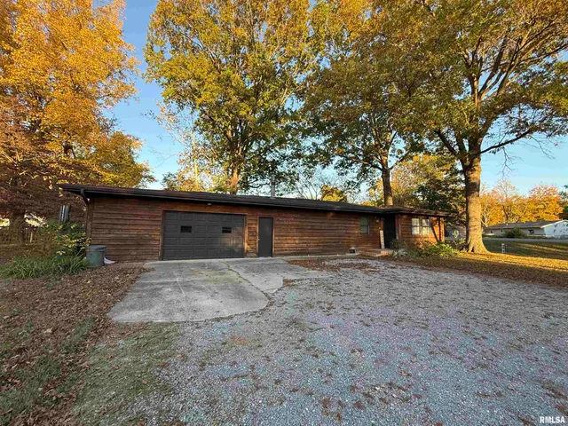 $114,500 | 101 Kim Street, De Soto, IL 62924