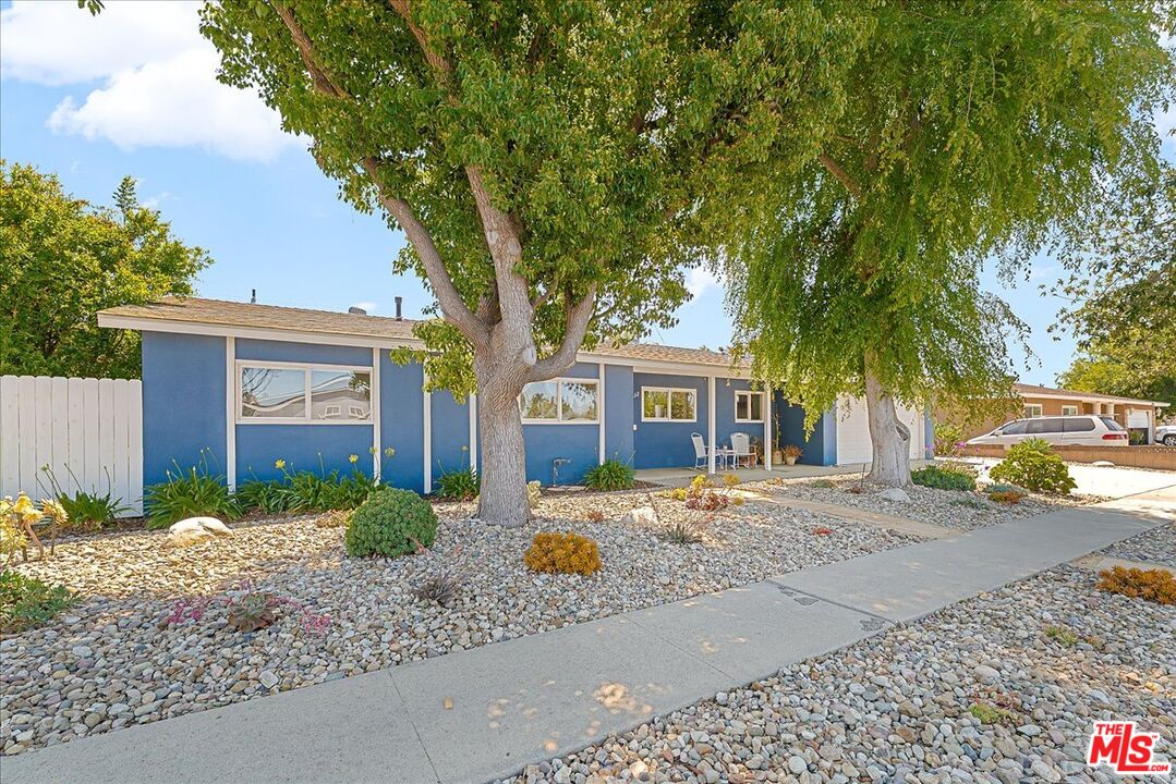 412 Sierra Avenue Moorpark, CA 93021 - Photo 2 of 27