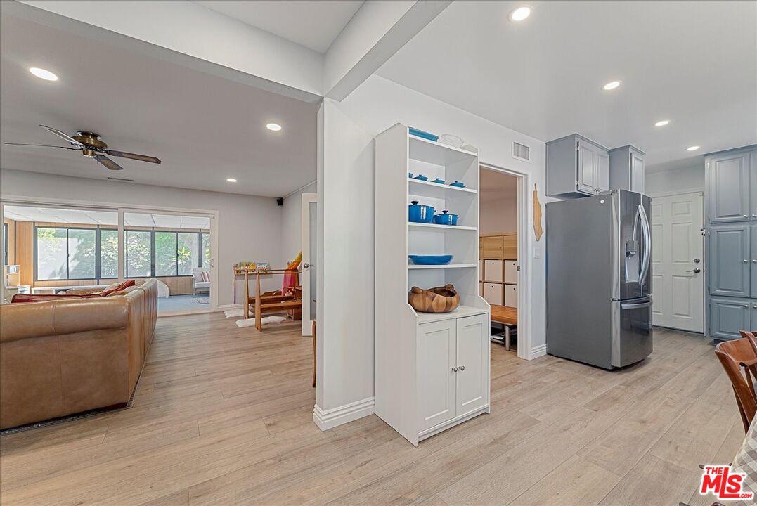 412 Sierra Avenue Moorpark, CA 93021 - Photo 6 of 27