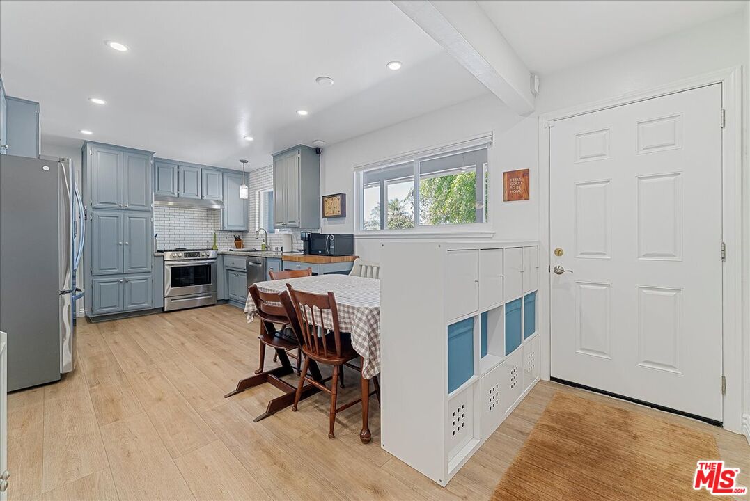 412 Sierra Avenue Moorpark, CA 93021 - Photo 7 of 27