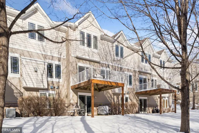 $325,000 | 3348 137th Street West, Rosemount, MN 55068