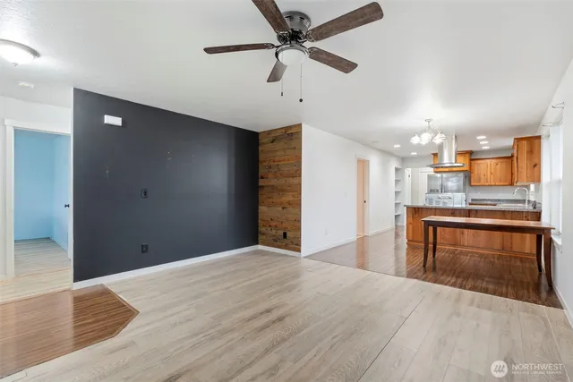 $359,900 | 404 Herren Avenue, Winlock, WA 98596