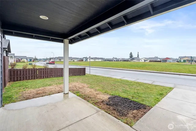 $359,900 | 404 Herren Avenue, Winlock, WA 98596