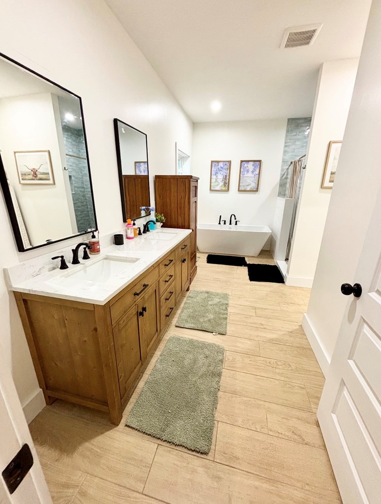 979 C C Land Road Eastpoint, FL 32328 - Photo 23 of 31