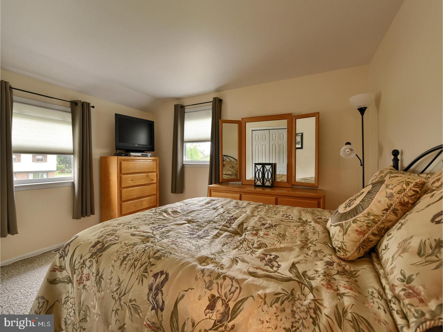 37 Briarcliff Road Marlton, NJ 08053 - Photo 15 of 25 Gallery Image 15