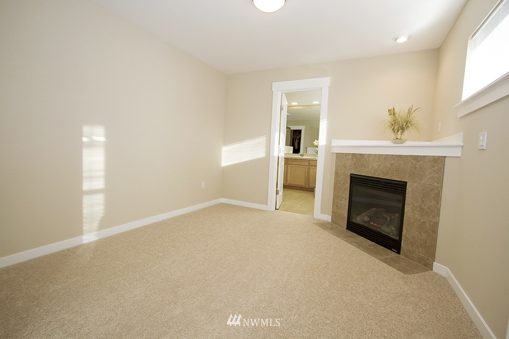 5157 Northeast 7th Place Renton, WA 98059 - Photo 14 of 16