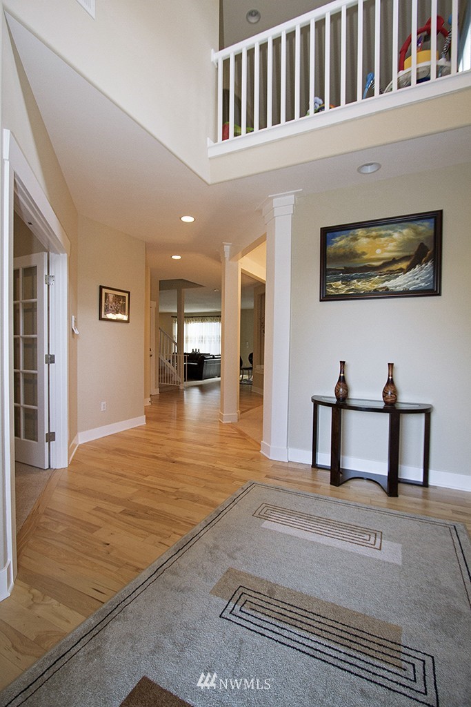 5157 Northeast 7th Place Renton, WA 98059 - Photo 3 of 16