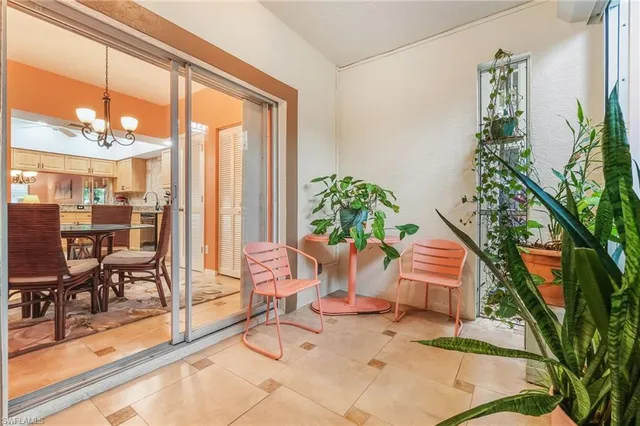 $340,000 | 6010 Chardonnay Lane, Unit 103, Naples, FL 34119
