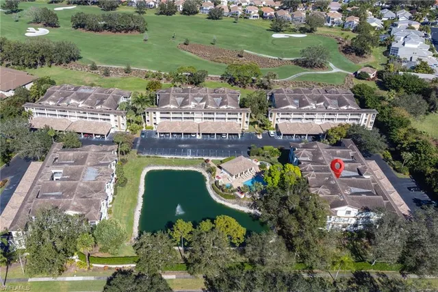 $340,000 | 6010 Chardonnay Lane, Unit 103, Naples, FL 34119