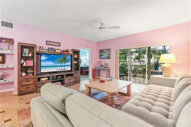 $340,000 | 6010 Chardonnay Lane, Unit 103, Naples, FL 34119