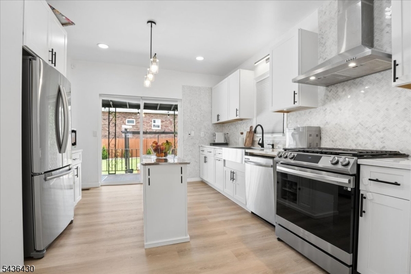 277 Grove Street East Rutherford, NJ 07073 - Photo 10 of 32