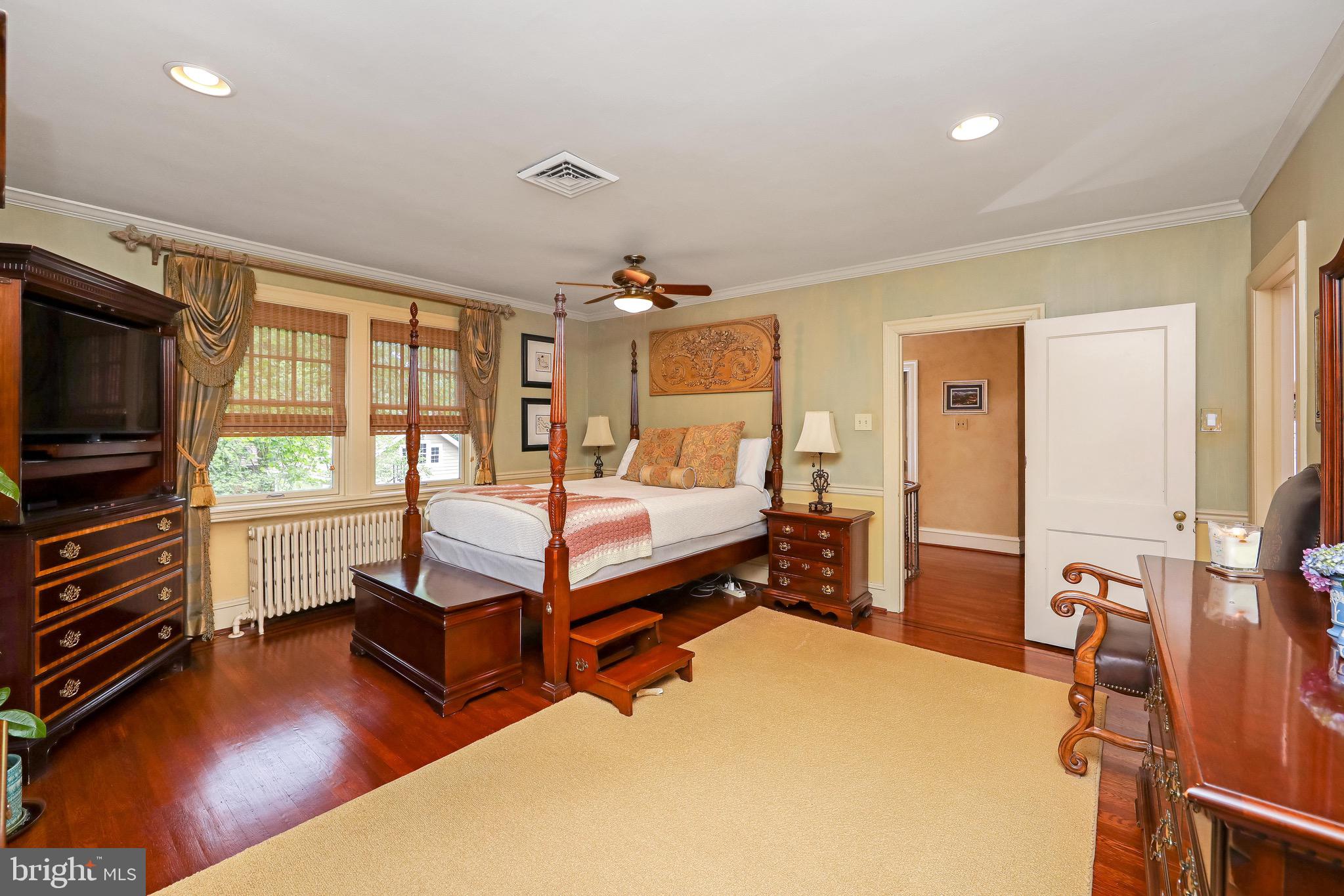 320 Chews Landing Road Haddonfield, NJ 08033 - Photo 26 of 56 Primary Suite