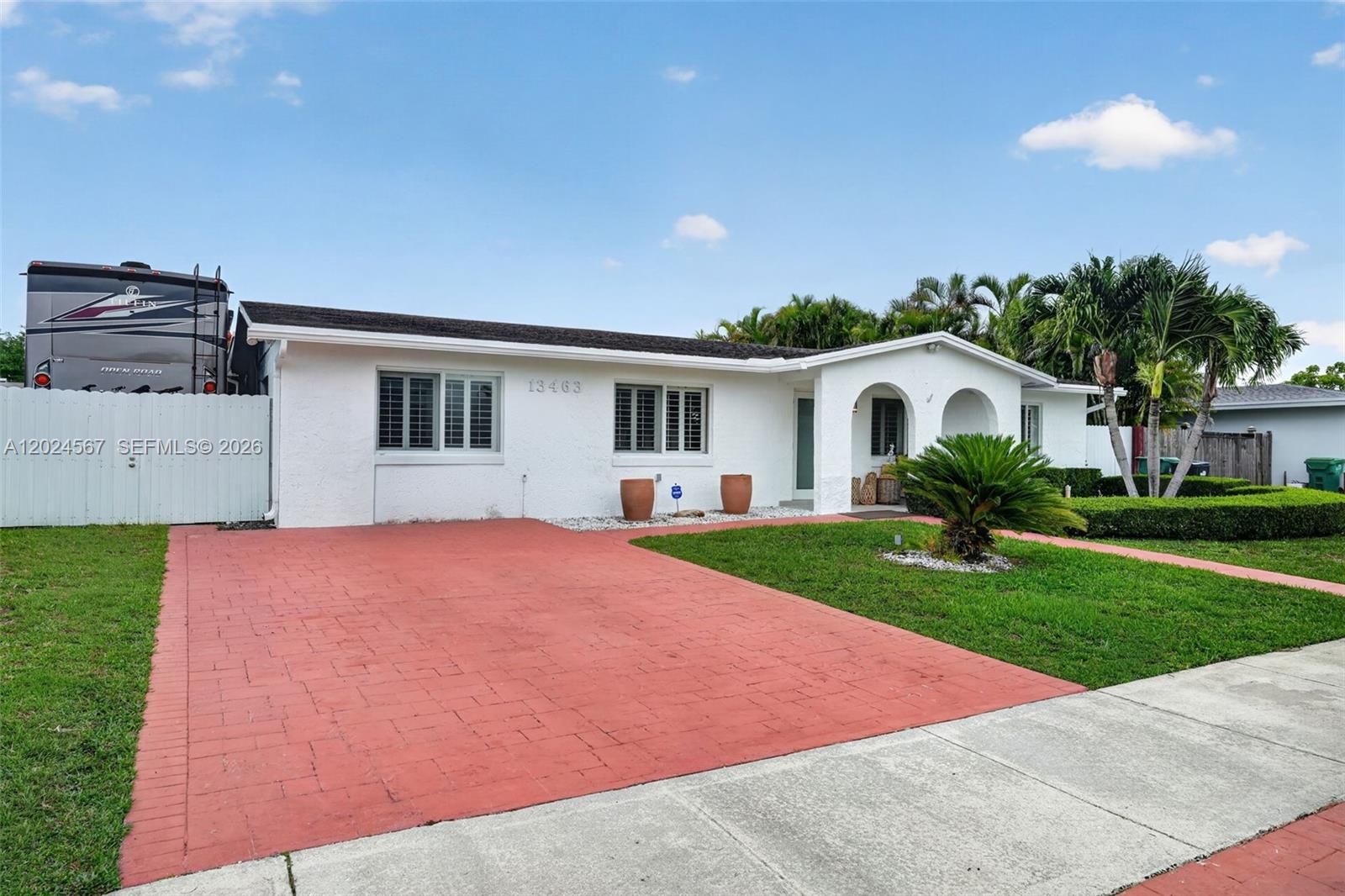 13463 Southwest 66th Terrace Miami, FL 33183 - Photo 4 of 65