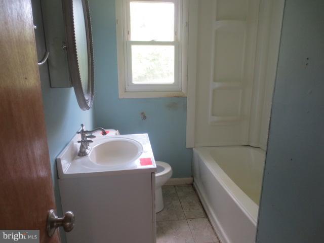 129 Newtown Road Chester, MD 21619 - Photo 14 of 17 Bath