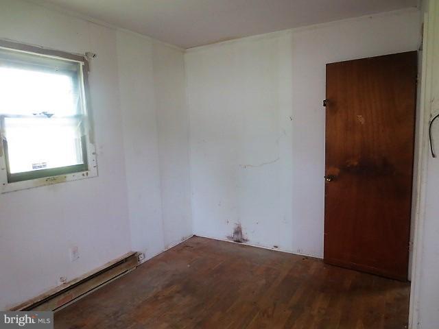 129 Newtown Road Chester, MD 21619 - Photo 15 of 17 Bedroom