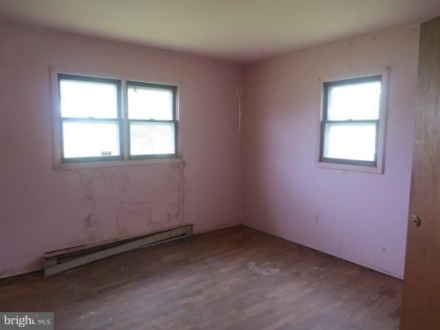 129 Newtown Road Chester, MD 21619 - Photo 16 of 17 Bedroom