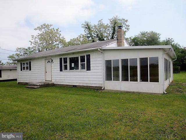 129 Newtown Road Chester, MD 21619 - Photo 5 of 17 Exterior (Front)