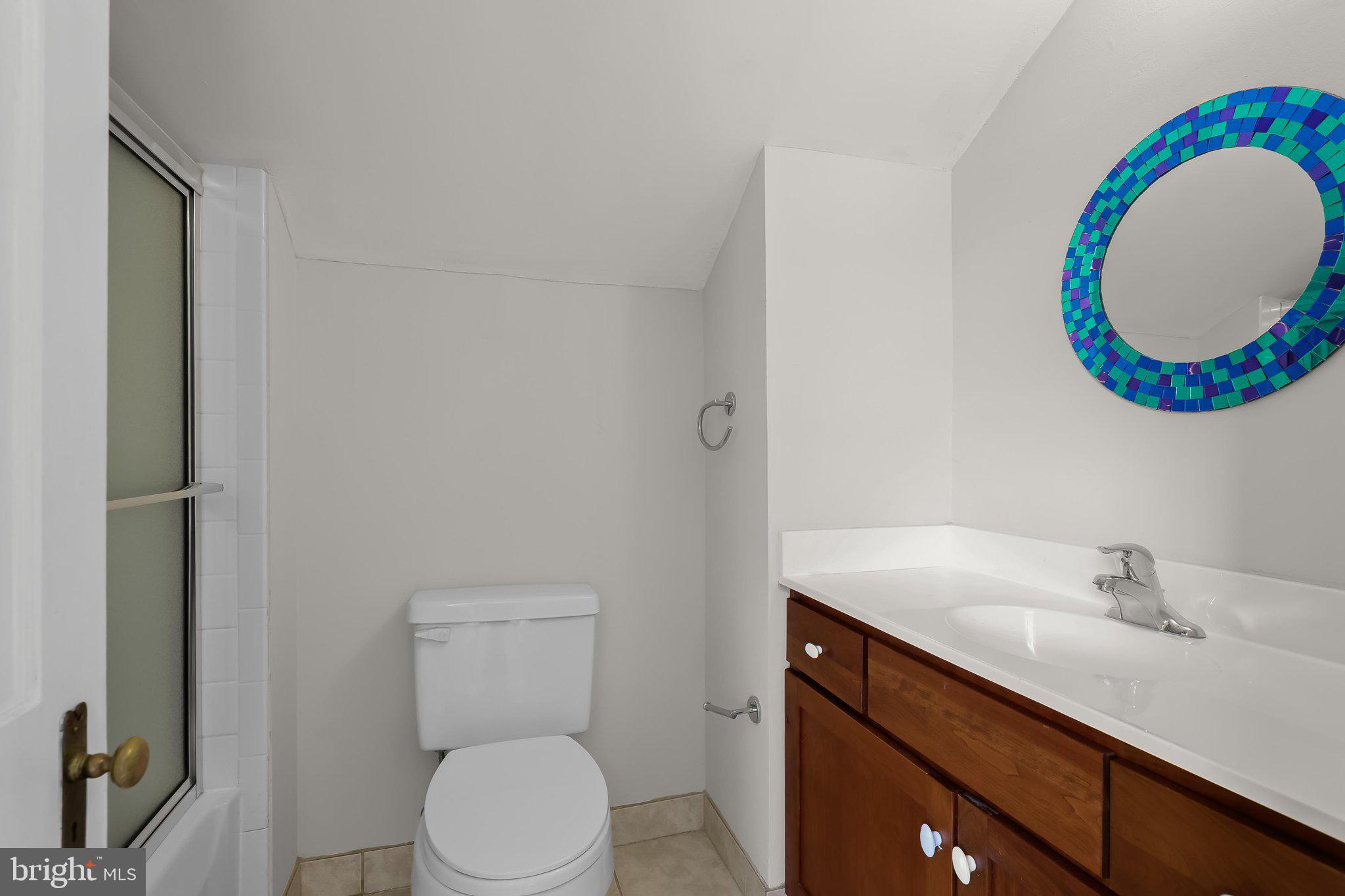 923 Arran Road Baltimore, MD 21239 - Photo 56 of 78 Full Bathroom