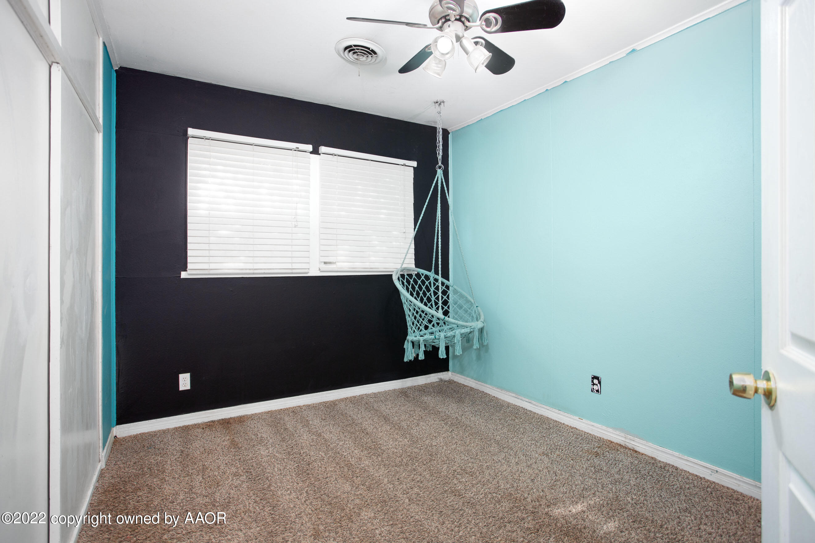 5310 Tumbleweed Drive Amarillo, TX 79110 - Photo 16 of 23 a view of an empty room with a window