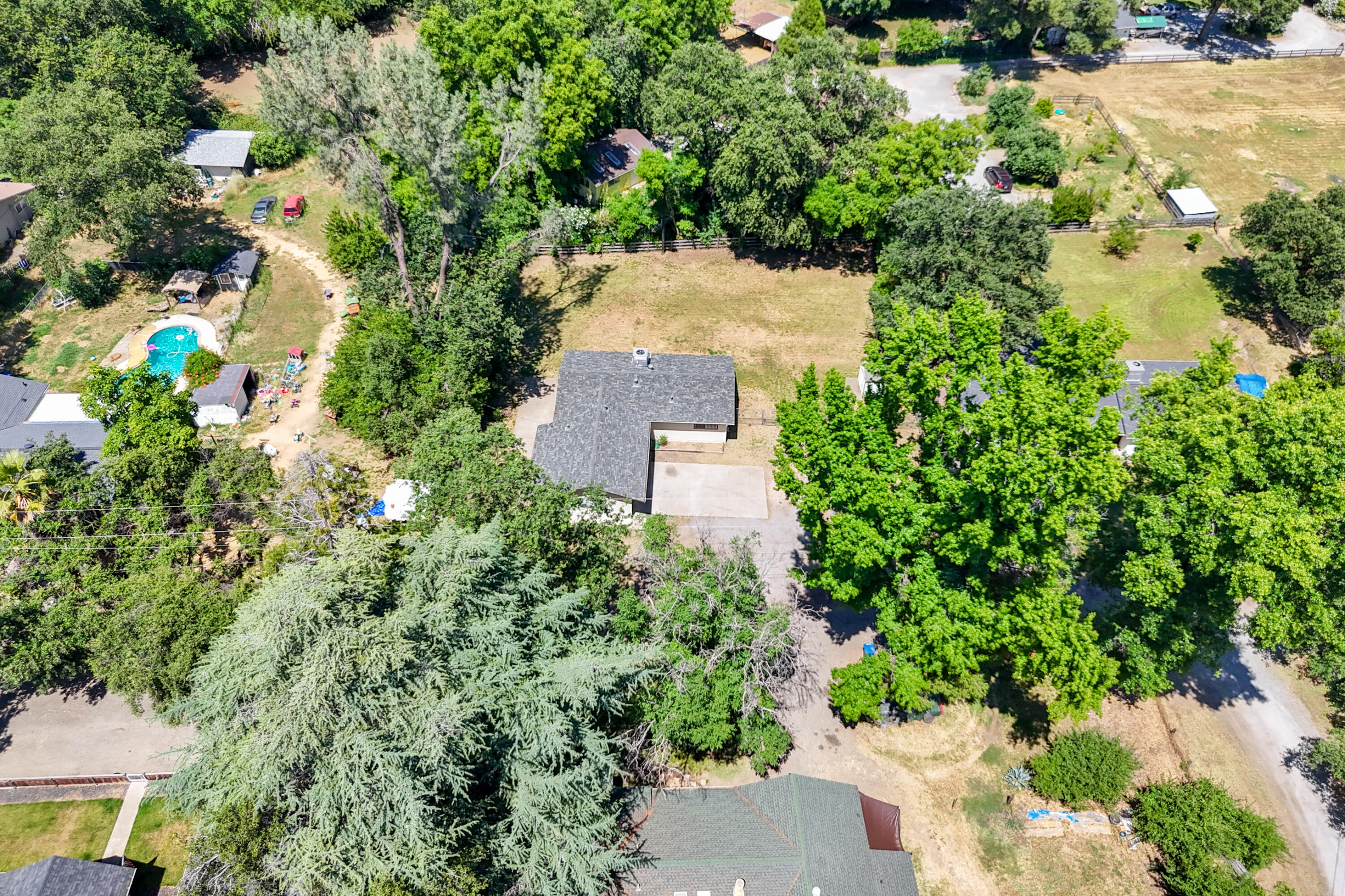 5867 Bell Road Redding, CA 96001 - Photo 36 of 37 Aerial