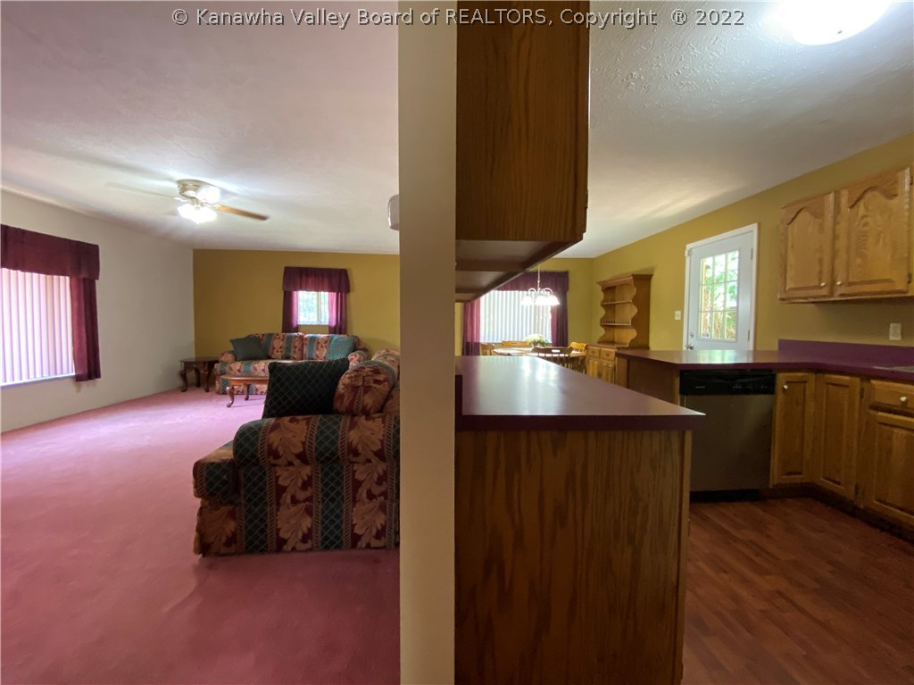 144 Sigman Road Poca, WV 25159 - Photo 19 of 50 Gallery Image 19