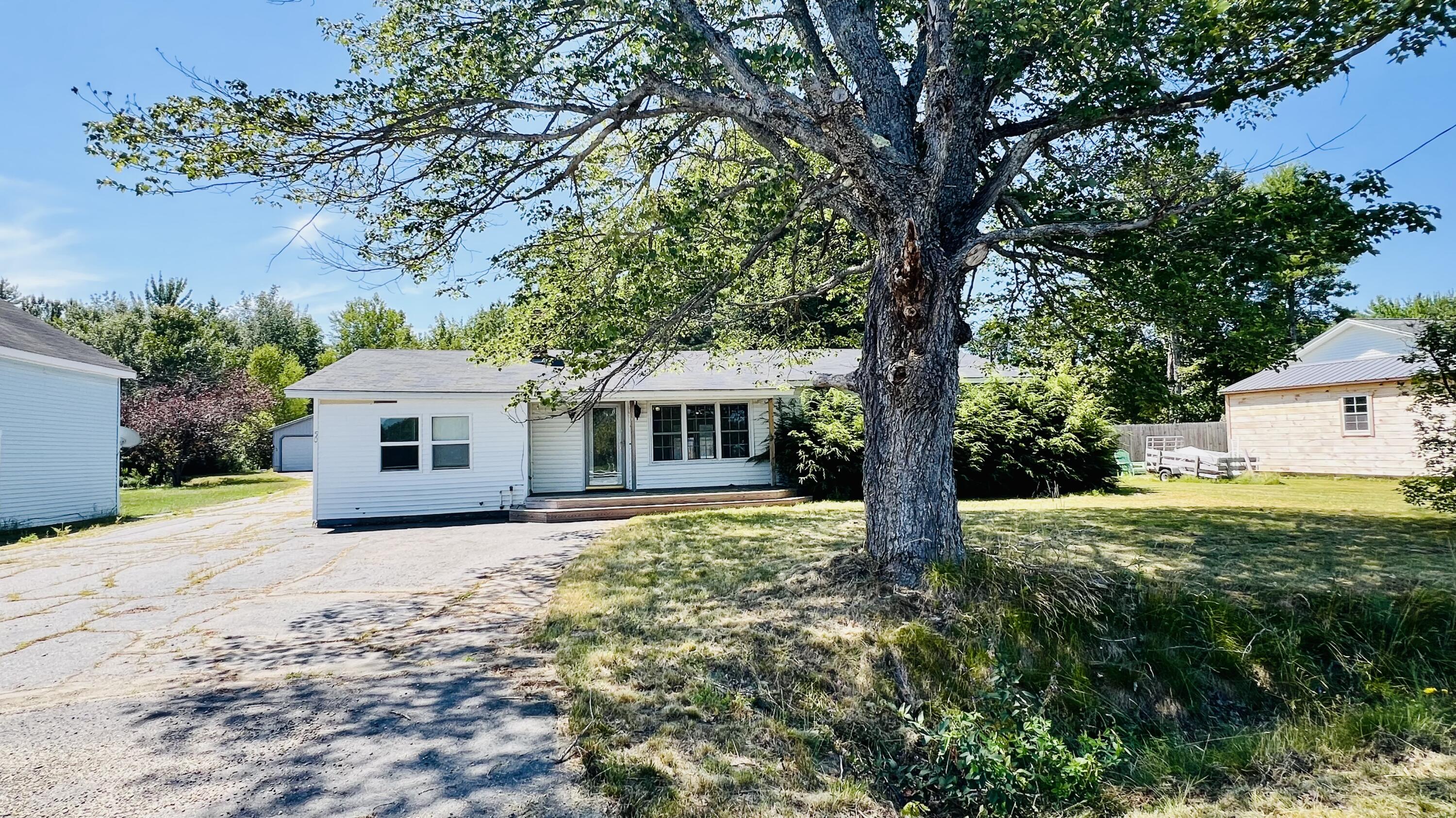 50 River Road Howland, ME 04448 - Photo 4 of 51 IMG_3711