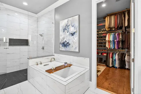 $1,350,000 | 3724 West 5th Street, Fort Worth, TX 76107