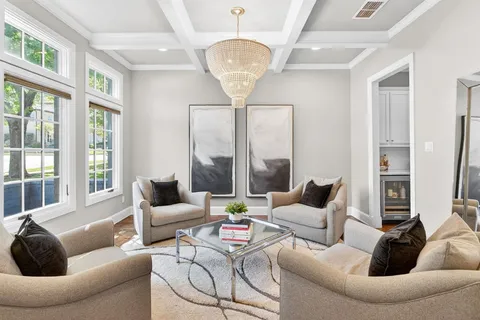 $1,350,000 | 3724 West 5th Street, Fort Worth, TX 76107