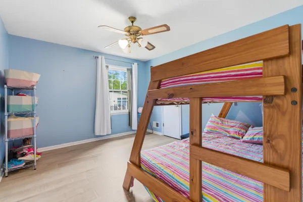 $252,000 | 658 Tee Vee Road, Elloree, SC 29047