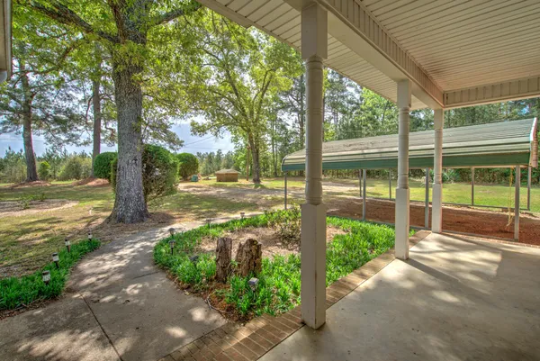 $252,000 | 658 Tee Vee Road, Elloree, SC 29047