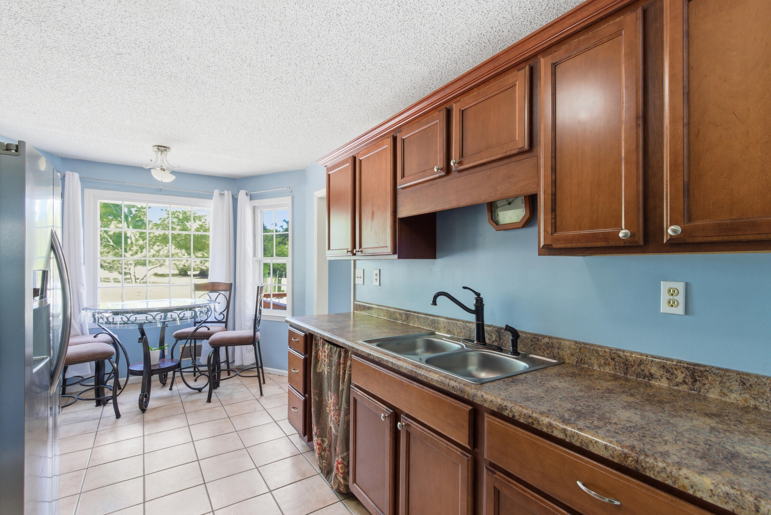 658 Tee Vee Road Elloree, SC 29047 - Photo 5 of 24 DSC08210
