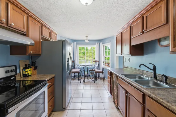 $252,000 | 658 Tee Vee Road, Elloree, SC 29047